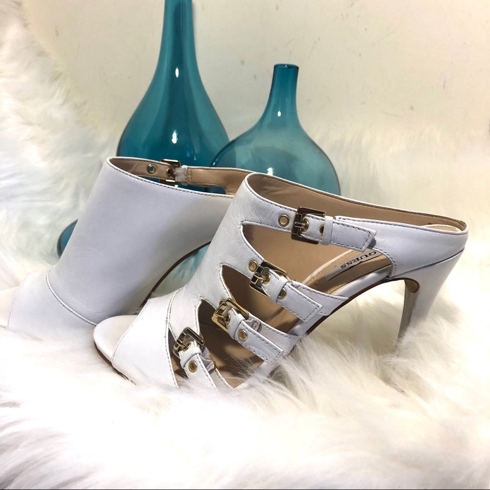 💖Guess White Peep Toe Mules